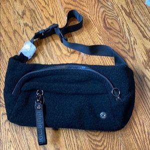 Lululemon On The Beat Belt Bag NWT